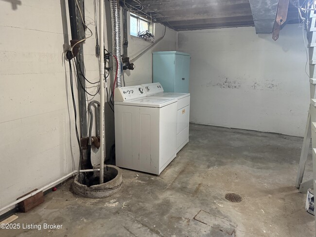 Building Photo - 5301 Adkins Rd
