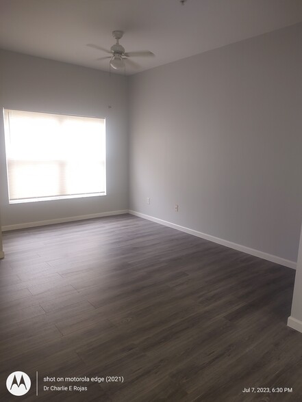 Building Photo - 4006 Santa Maria Dr