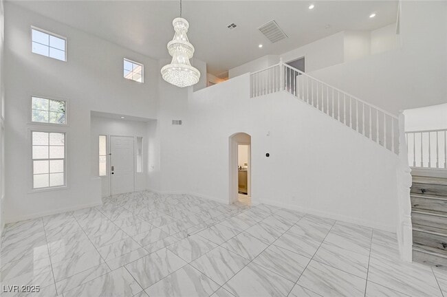 Building Photo - 9893 Canyon Peak Dr