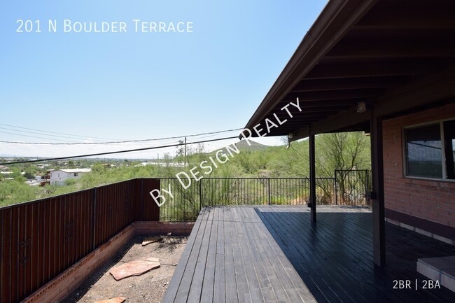 Building Photo - West Tucson Hillside 2 Bed 2 Bath SFR with...