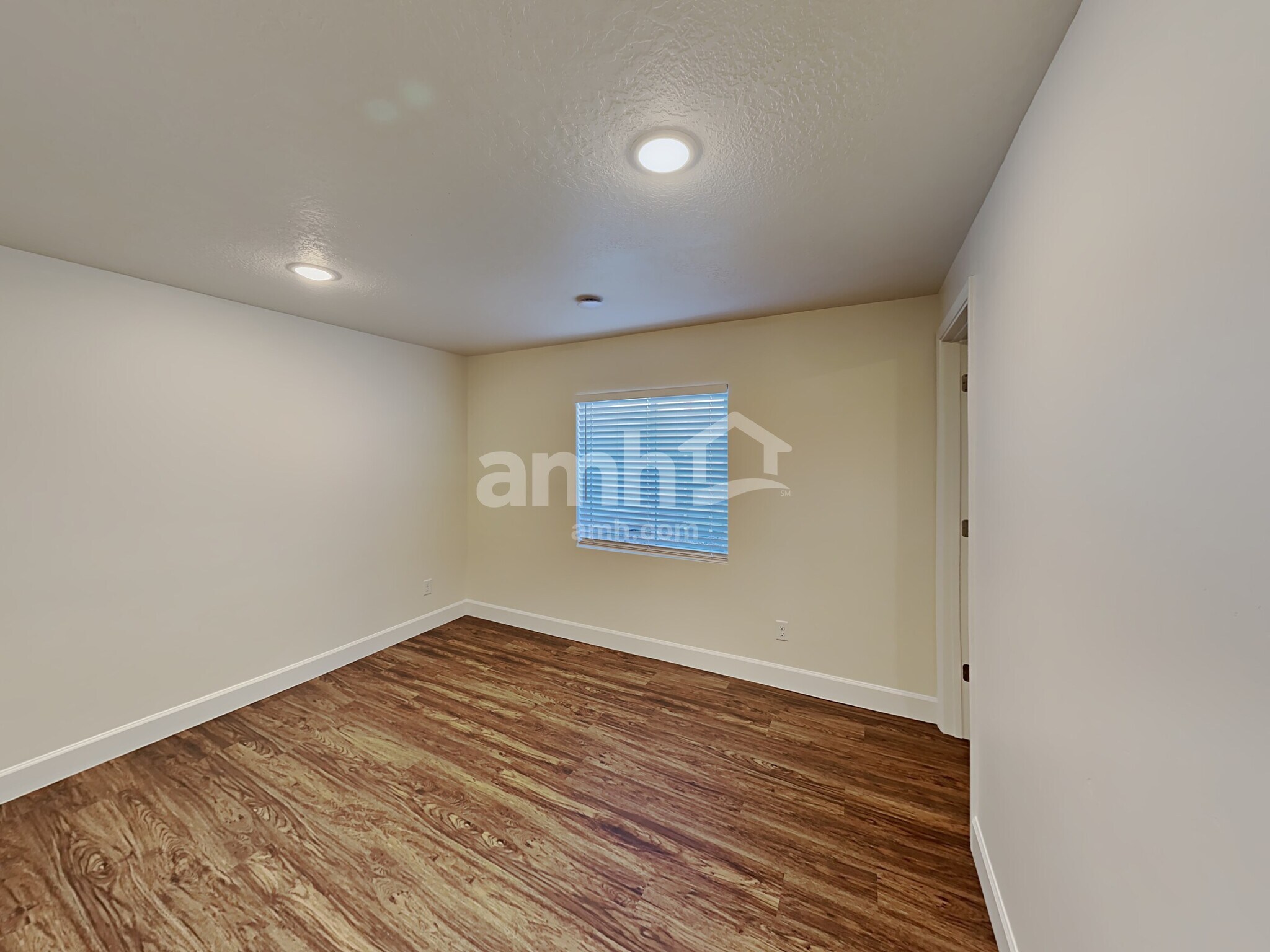 Building Photo - 5996 S Jordan Pkwy