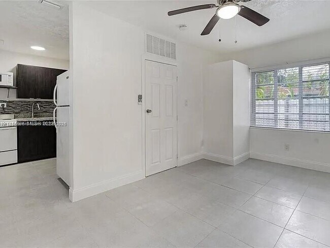 Building Photo - 9533 NW 3rd Ave