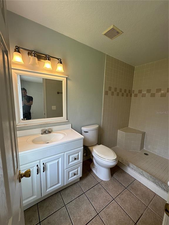 Building Photo - 9923 Dean Acre Dr