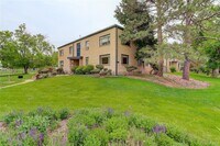 Building Photo - 1190 Clermont St