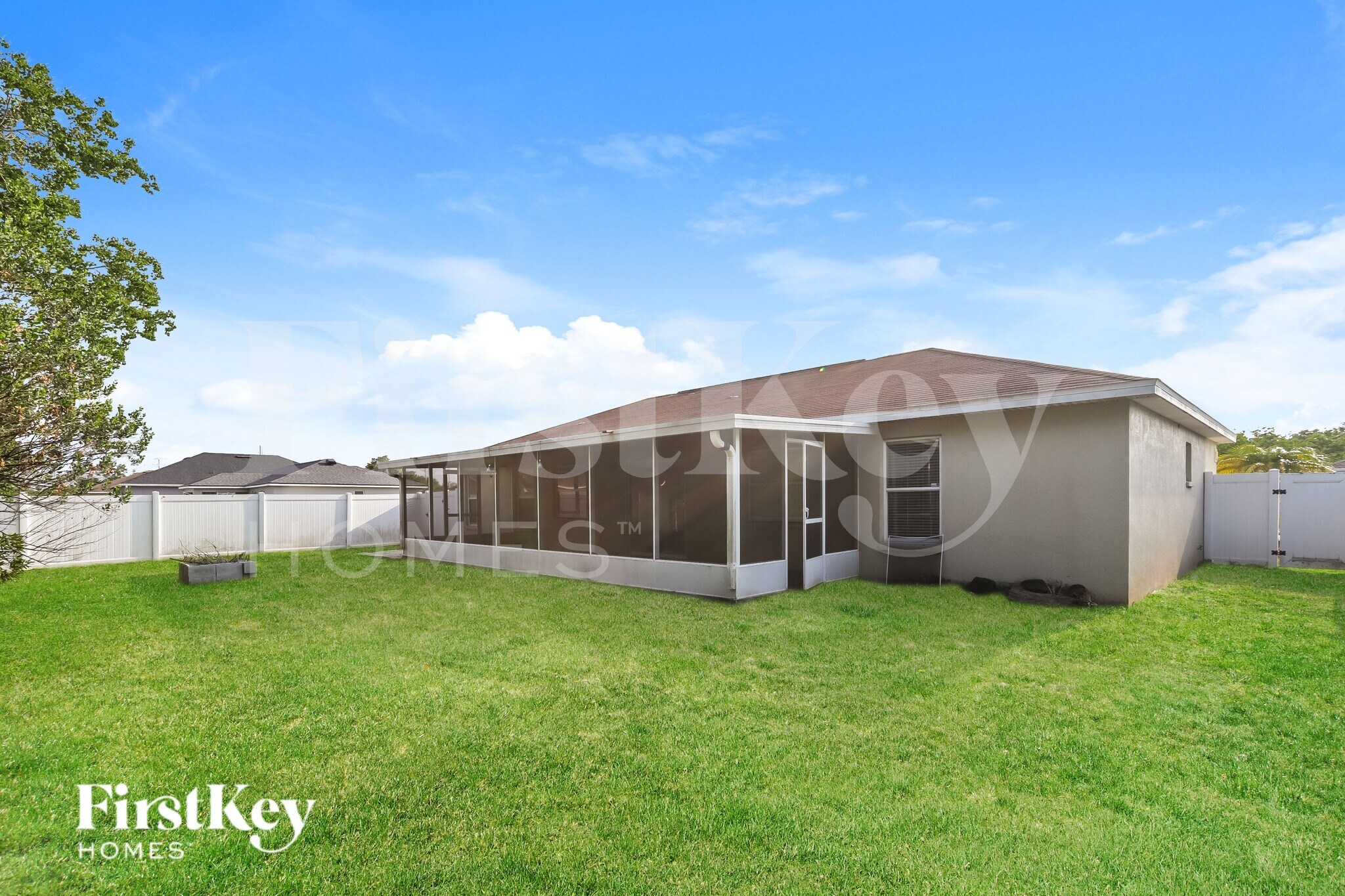 Building Photo - 3668 Sandhill Crane Dr