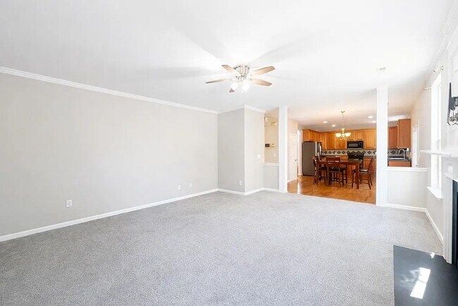 Building Photo - 108 Saybrook Rd