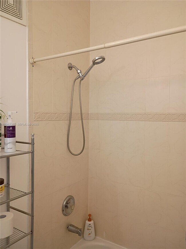 Building Photo - 13274 SW 142nd Terrace