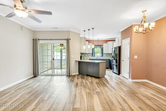Building Photo - 310 Cedar Island Trail