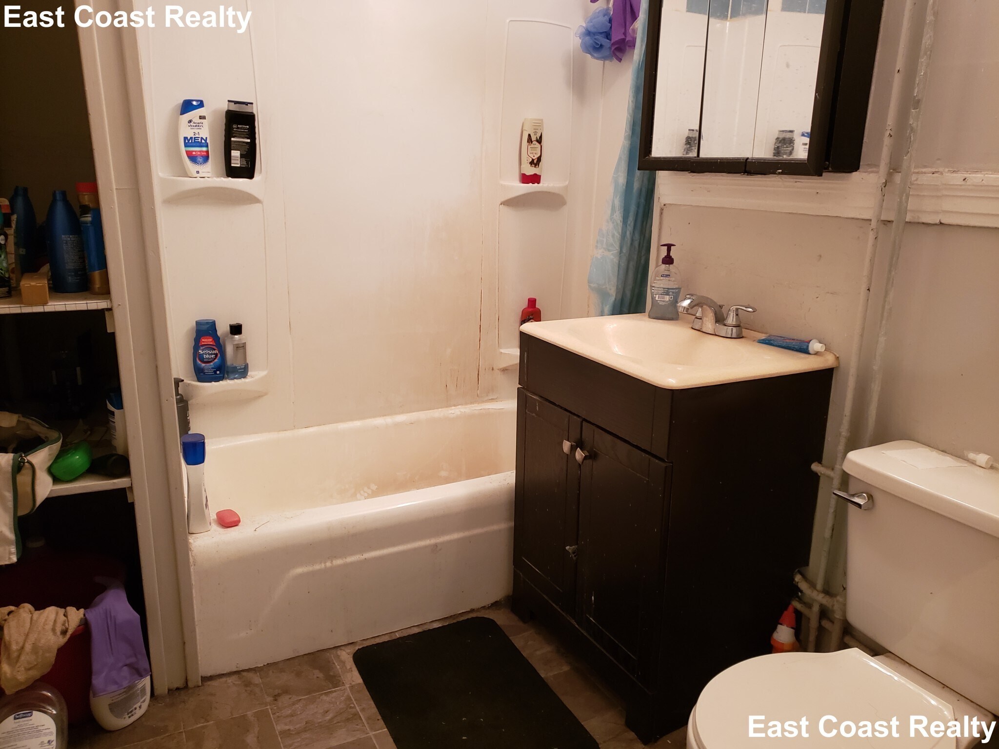 Building Photo - 1114 Commonwealth Ave