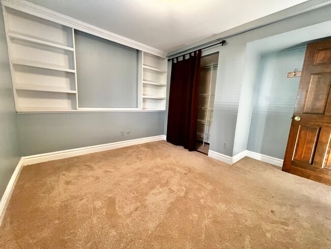 Building Photo - Charming 4 bed, 2 bath Home in North Fort ...