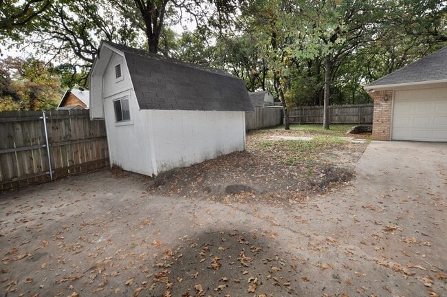 Building Photo - 103 Kenshire Ct