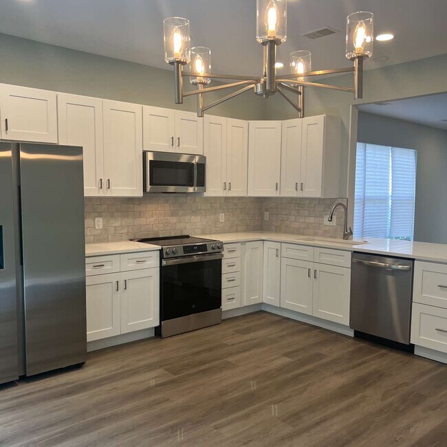 Building Photo - 116 Cypress Run