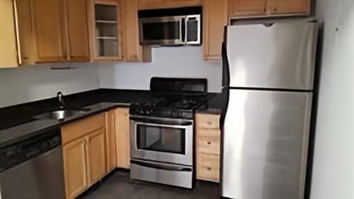 Building Photo - 44 Washington St