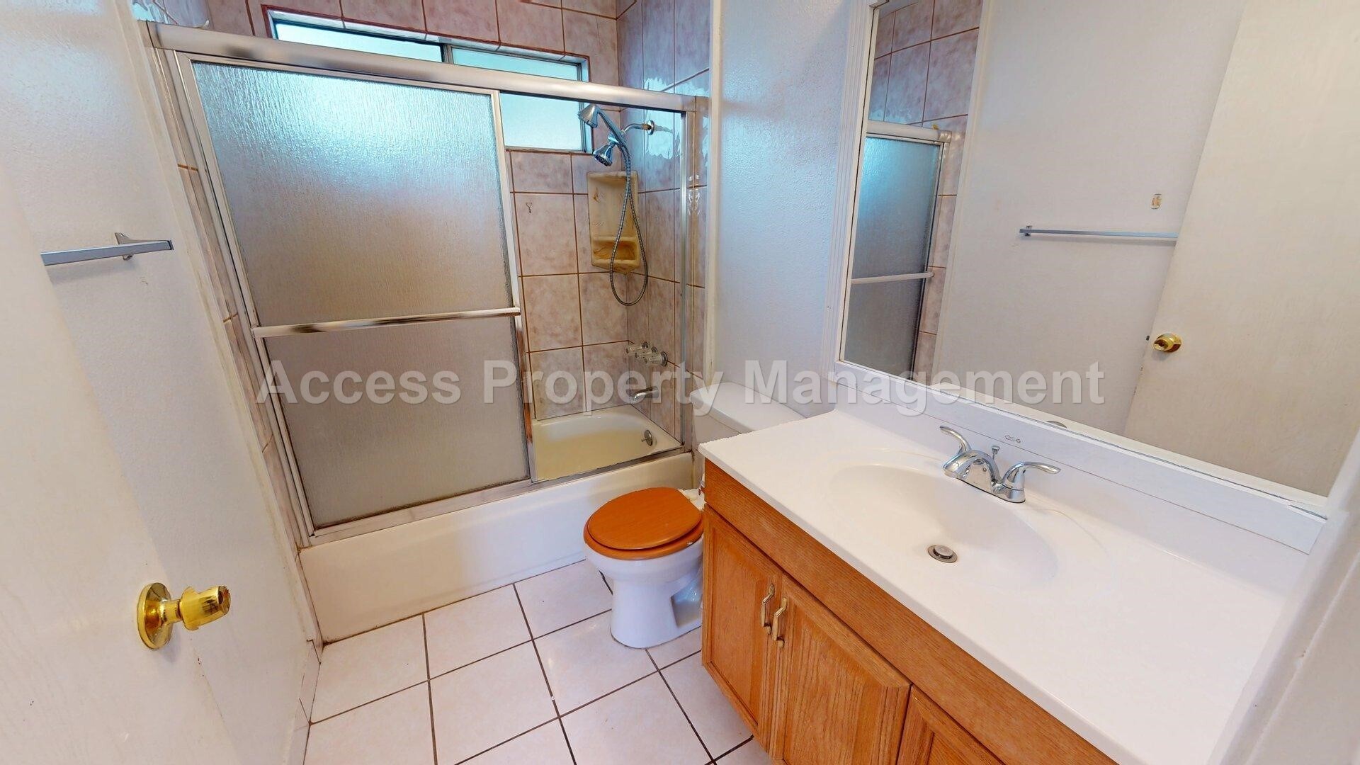 Building Photo - 3002 Lake Park Ct