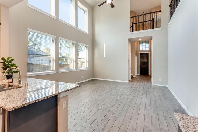 Building Photo - 104 Windflower Track Ct