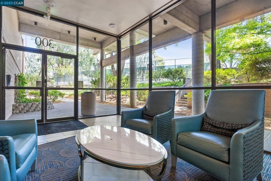 building lobby - 300 N Civic Dr #313