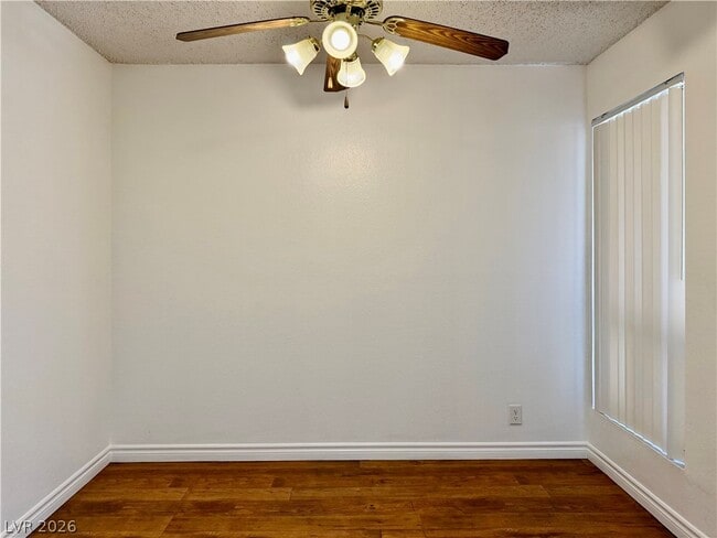 Building Photo - 3151 N Soaring Gulls Dr