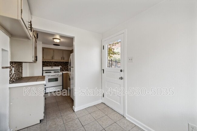 Building Photo - 1612 Patterson St