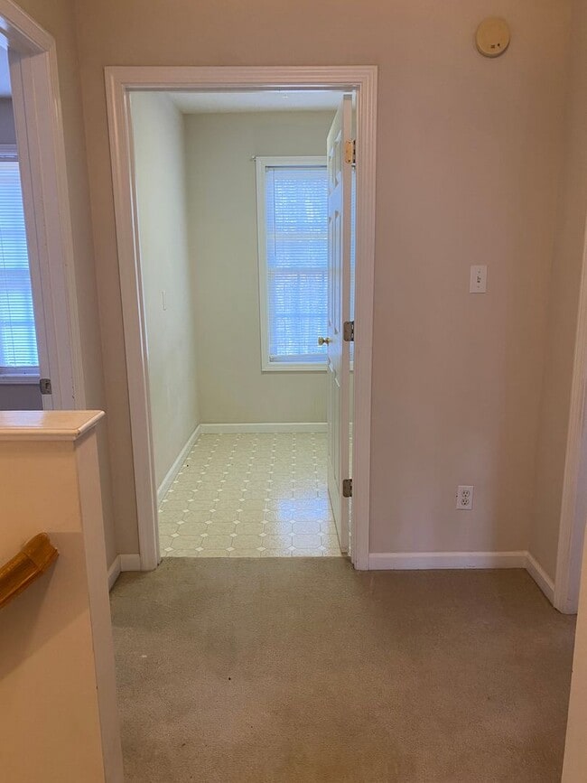 Building Photo - 3438 Topside Rd