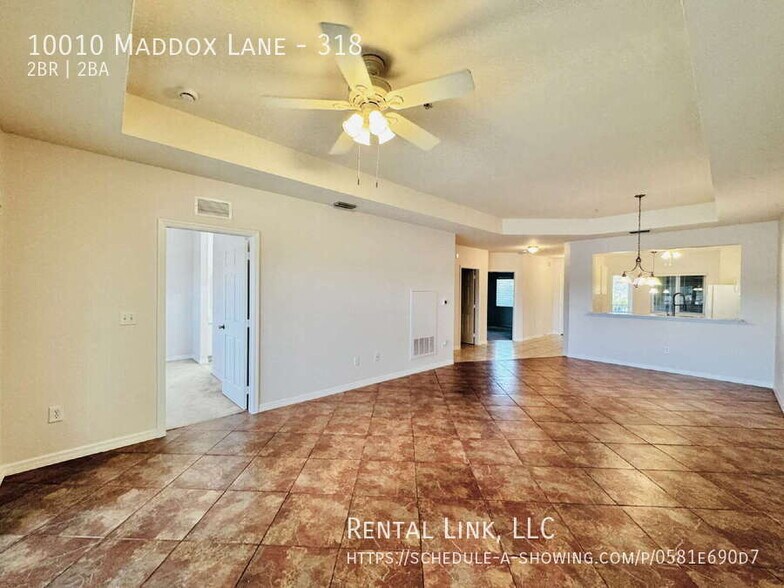 Building Photo - 10010 Maddox Ln