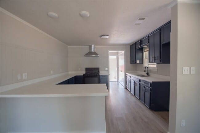 Building Photo - 107 N Banks St