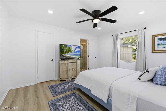 Building Photo - 2261 11th St N