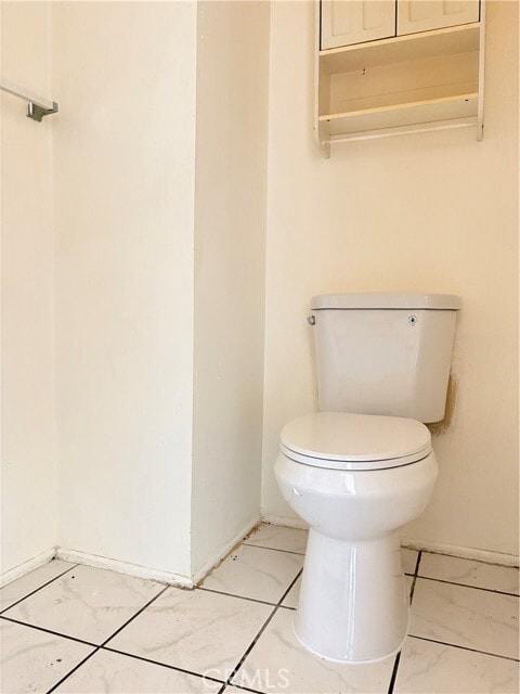 Building Photo - 331 S New Ave