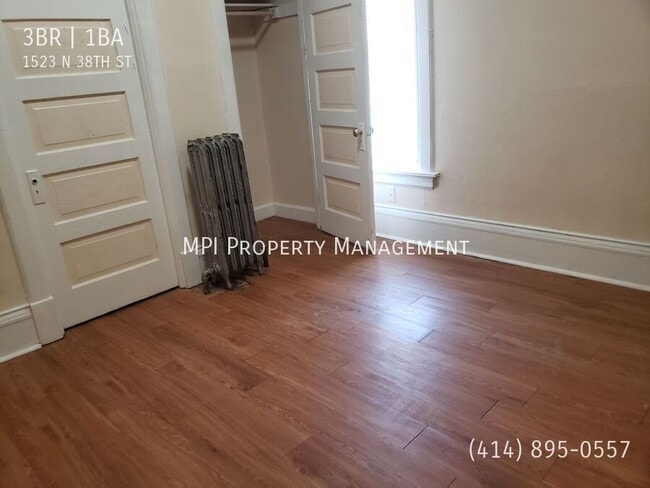 Building Photo - 1523 N 38th St