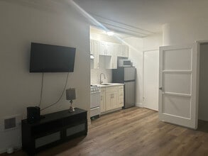 Building Photo - 1781 Orchid Ave