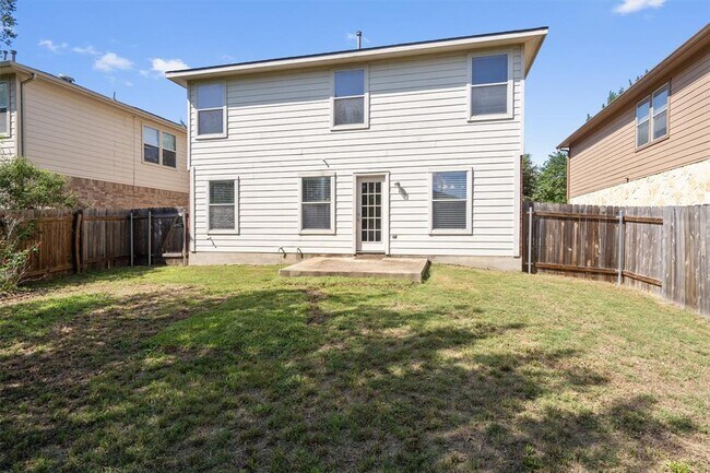 Building Photo - 5825 Silver Screen Dr