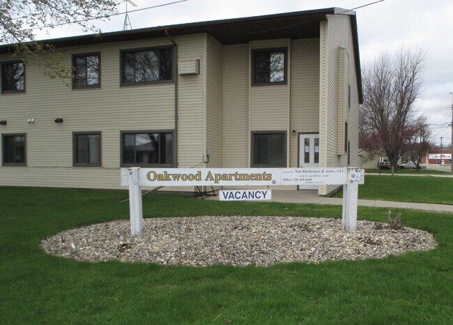 Oakwood Apartments Exterior - Oakwood Apartments