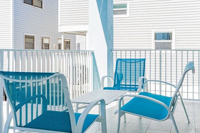 Building Photo - 19914 Gulf Blvd