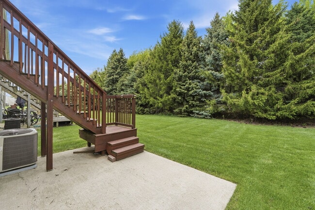 Building Photo - 1499 Stonefield Dr