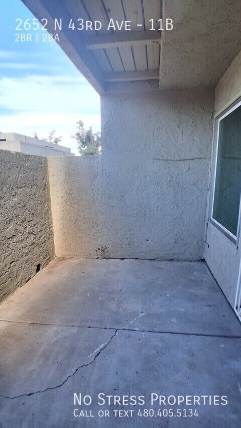 Building Photo - 2652 N 43rd Ave