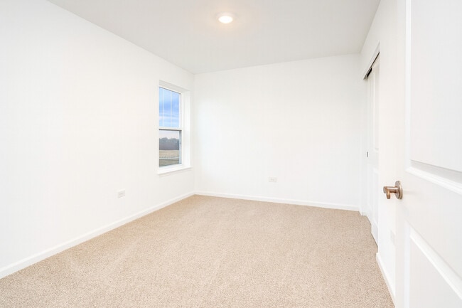 Building Photo - 16503 Golden Vly Ln