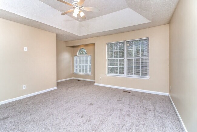 Building Photo - 841 Revena Dr