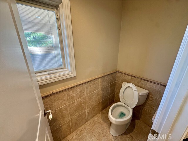 Building Photo - 13880 Evergreen Ln