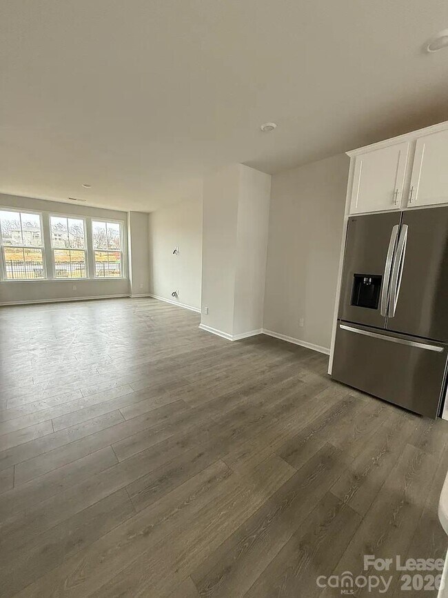 Building Photo - 5029 Sunnybrae Pl