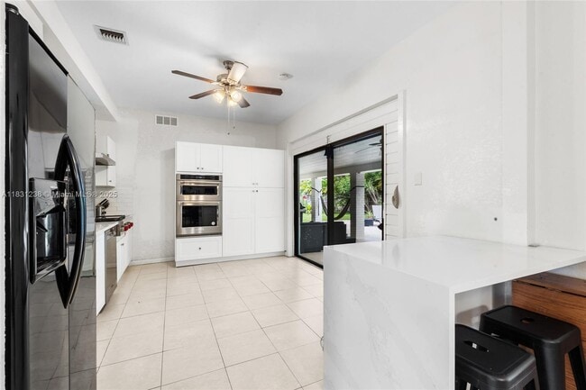 Building Photo - 8225 SW 117th Terrace