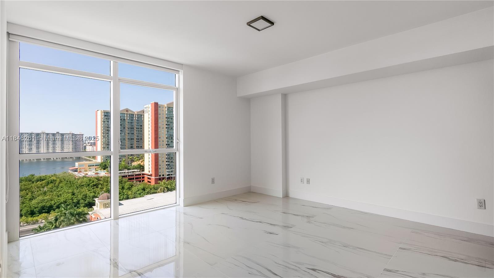 Building Photo - 400 Sunny Isles Blvd