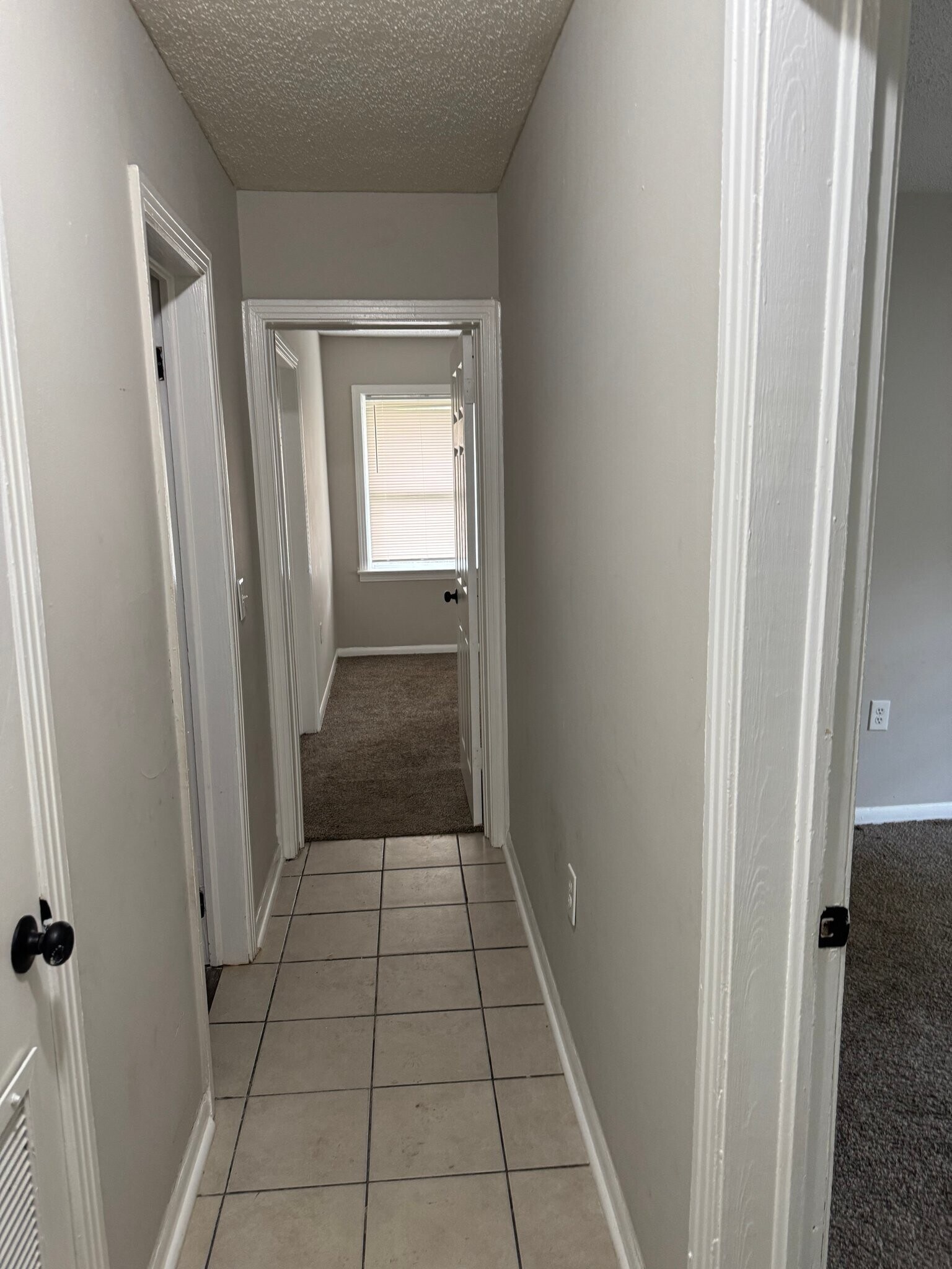 Building Photo - 109 Aventura Ct