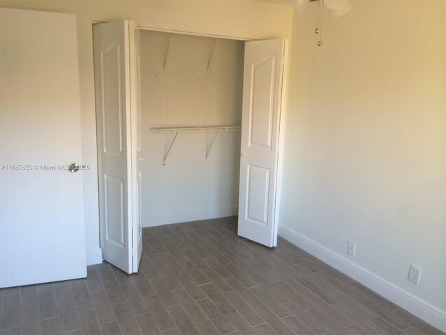 Building Photo - 11153 NW 37th St