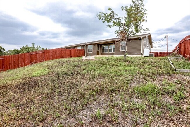 Building Photo - 20111 Travis Dr