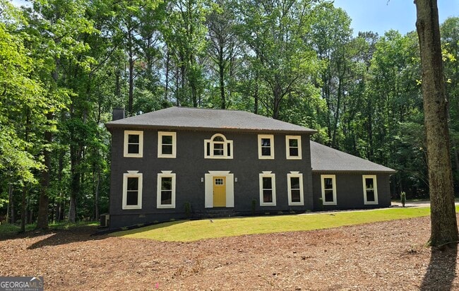 Primary Photo - 260 Greenfield Cir