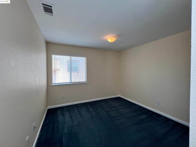 Building Photo - 1371 Brooktrail Dr