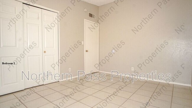 Building Photo - 244 Mardi Gras Dr