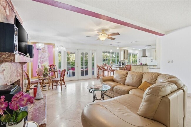 Building Photo - 3182 Moonflower Dr