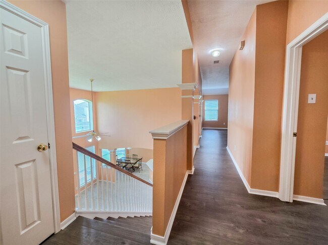 Building Photo - 7519 Lassiter Hollow Ln