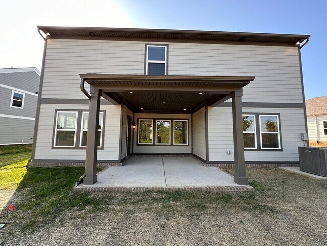 Building Photo - 2024-Built Beautiful 4-Bedroom and 3.5 Bat...