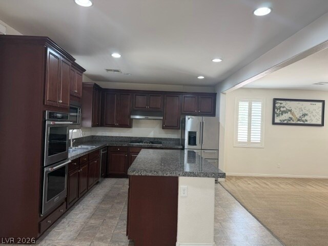 Building Photo - 6460 W Diablo Dr